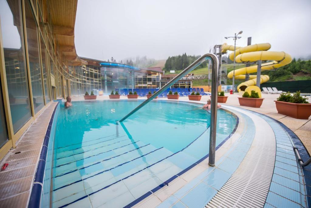 Apartmány Meander Thermal&Ski Rezort Oravice Esterno foto